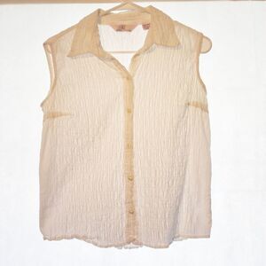White Sleeveless Crinkle button-up Shirt Sz M